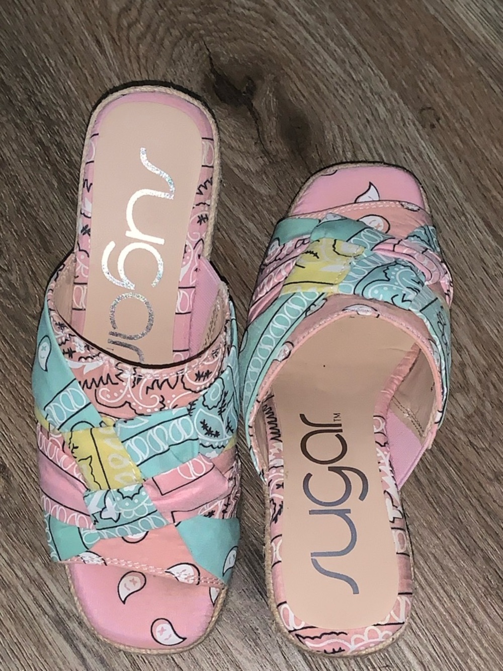 SUGAR Pastel Bandana Print Espadrille Platform Slides - Size 6 - Picture 7 of 9
